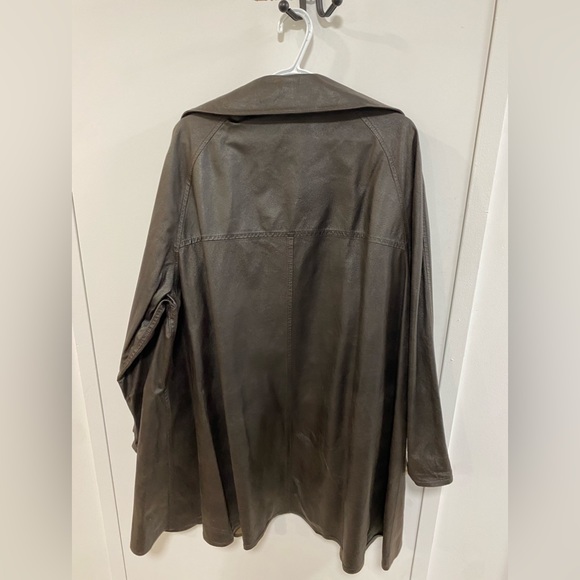 Reversible brown leather jacket - Picture 2 of 4